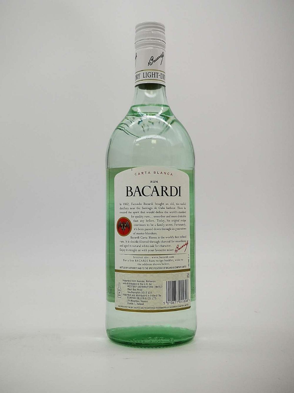 Bacardi Litre Presentation Pack with 4 branded glasses and cocktail stirrers